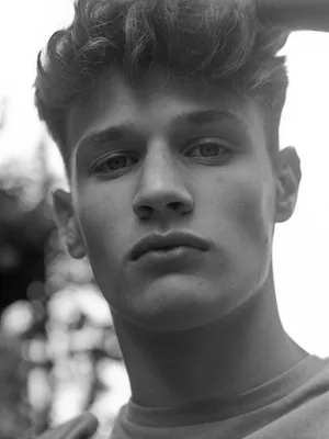 Olly M, men board