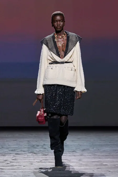 Runway look, Chanel