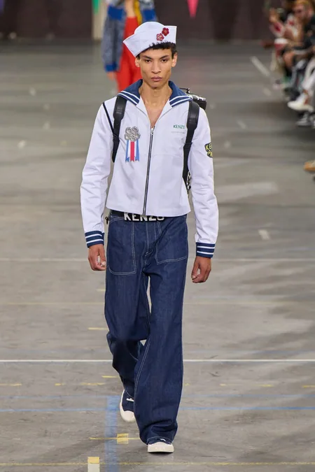 Runway look, Kenzo